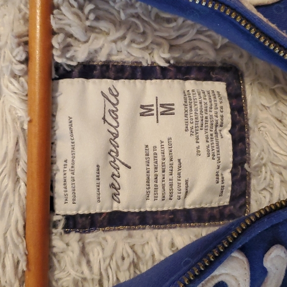 Aeropostale Hoodie - Picture 3 of 3